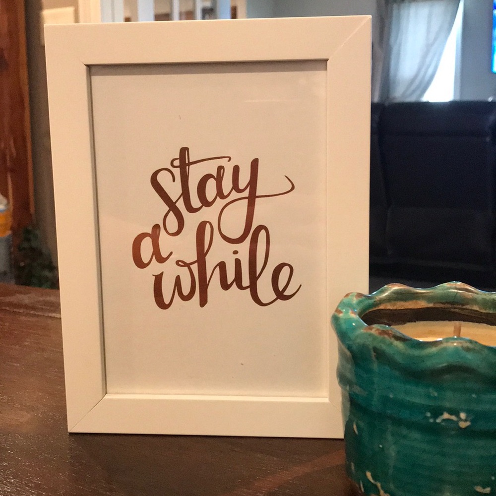 ⚜️Erin Condren “EC” wall hanger